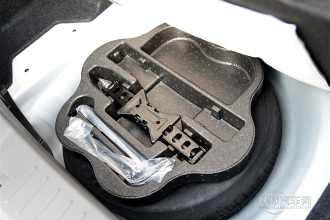 2014款 1.5T 酷黑騎士旗艦型