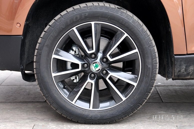 2013款 1.8T 尊貴版