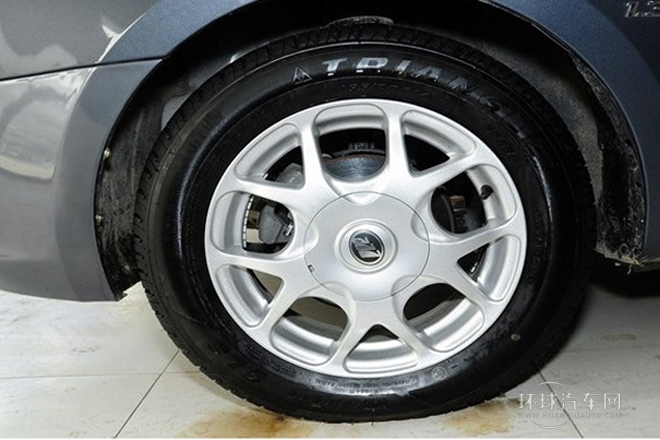 2012款 冠軍版 1.3L 手動舒適型