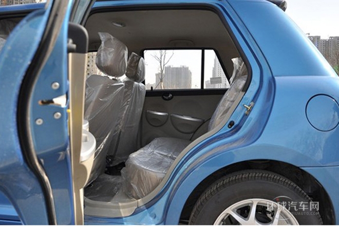 2012款 冠軍版 1.3L 手動豪華型