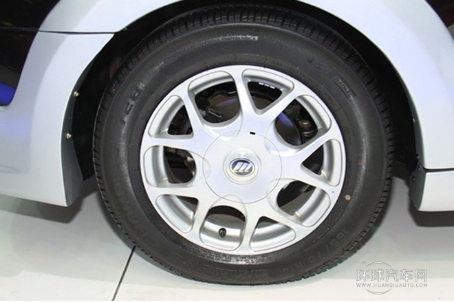 2012款 冠軍版 1.3L CVT標準型