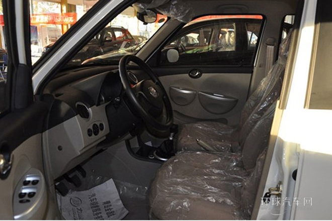 2012款 冠軍版 1.3L CVT標準型