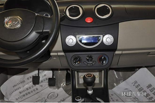 2012款 冠軍版 1.3L CVT標準型