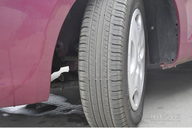 2012款 冠軍版 1.3L CVT尊貴型