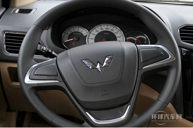 2013款 1.2L S 舒適型