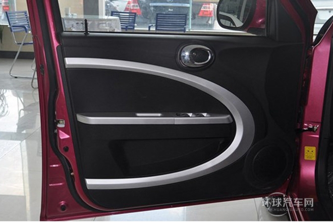 2014款 1.3L 手動標(biāo)準(zhǔn)型