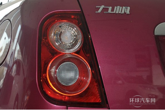 2014款 1.3L 手動標準型