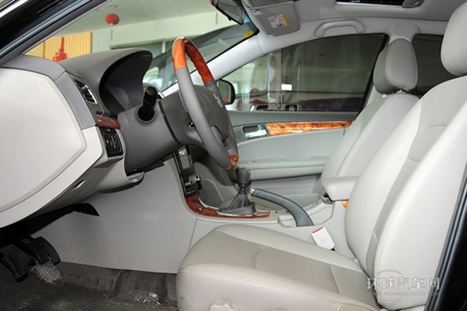 2012款 1.8L 手動豪華型