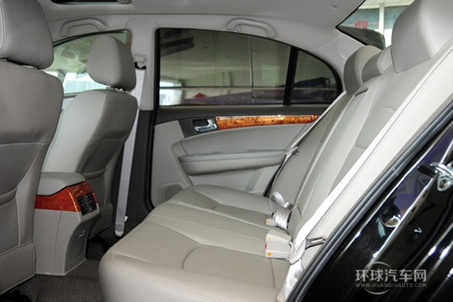 2012款 1.8L 手動豪華型