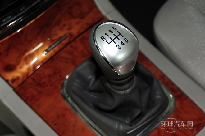 2012款 1.8L 手動精英型