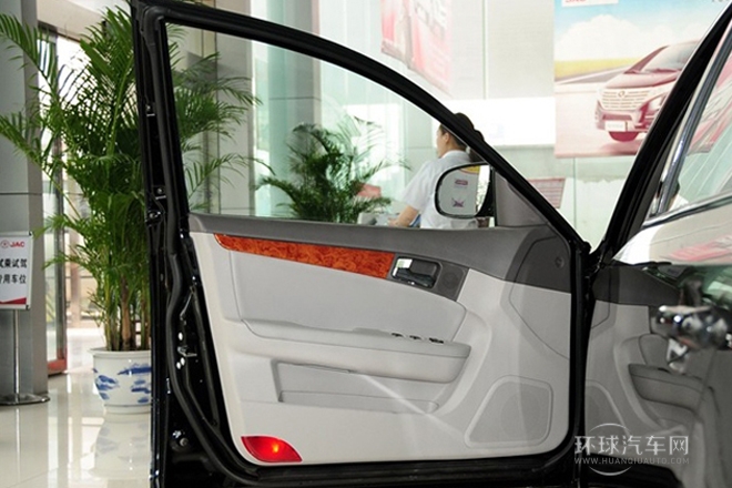 2012款 1.8L 手動精英型