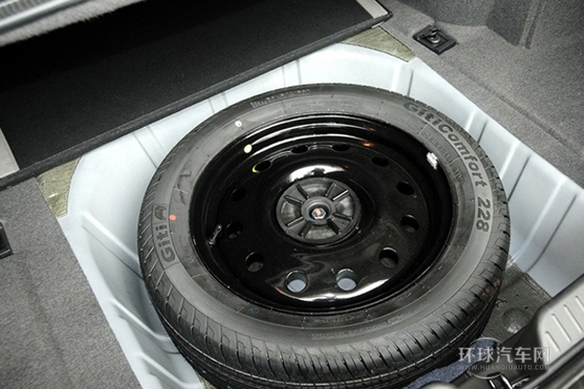 2012款 1.8L 手動(dòng)精英型