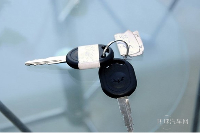 2010款 1.2L 標準型