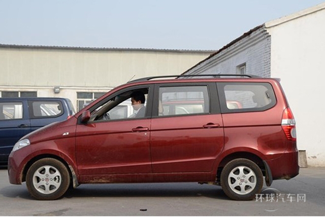 2010款 1.2L 標(biāo)準(zhǔn)型