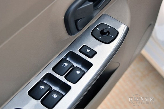 2010款 1.2L 舒適型