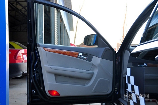 2012款 2.0L 手動(dòng)豪華型