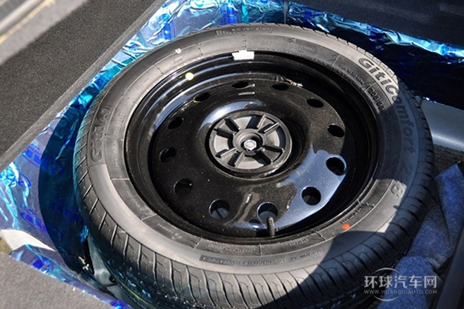 2012款 2.0L 手動豪華型