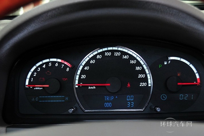 2012款 2.0L 自動豪華型