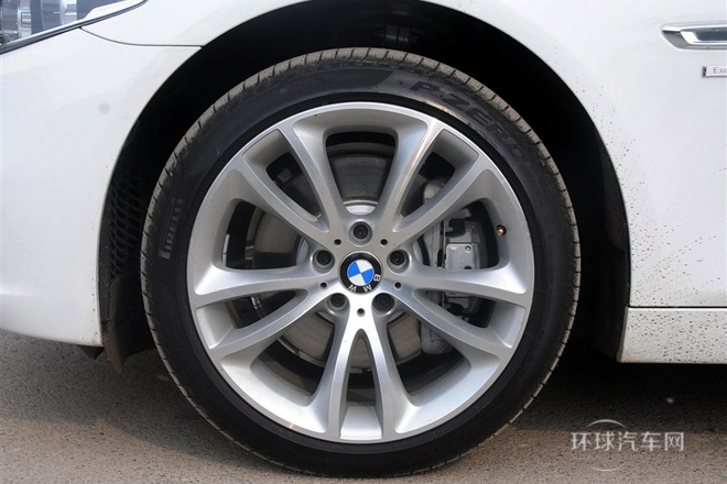 2014款 535Li 行政型 風(fēng)尚設(shè)計(jì)套裝