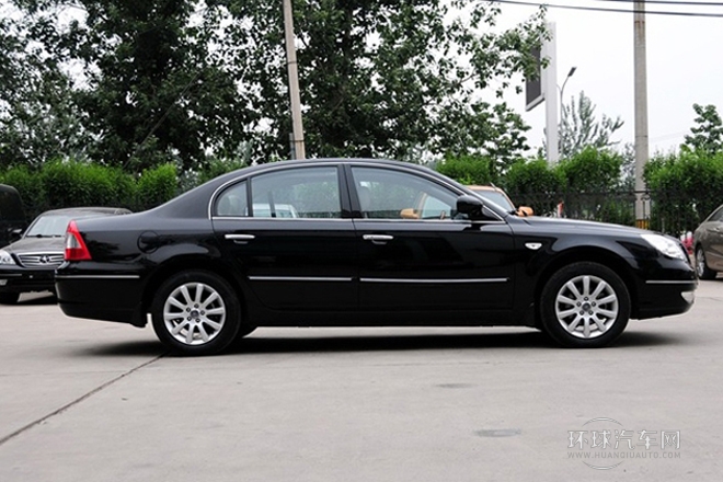 2012款 2.0L 自動尊崇型