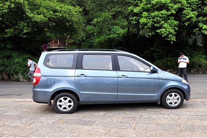 2010款 1.4L 舒適型