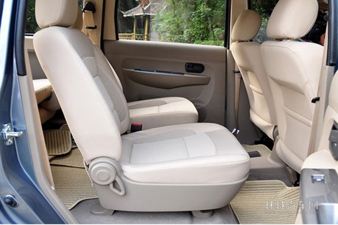 2010款 1.4L 舒適型