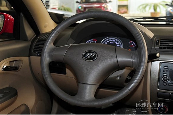 2012款 520i悅行版 1.3L 實用型