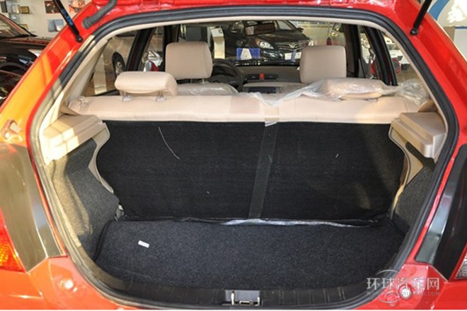 2011款 520i 1.3L 實用型