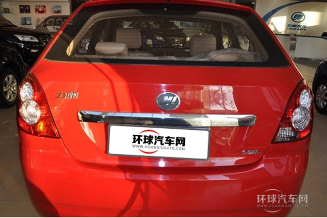 2011款 520i 1.3L 實用型