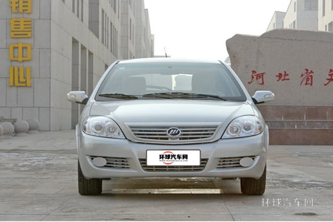 2011款 520i 1.3L 舒適型