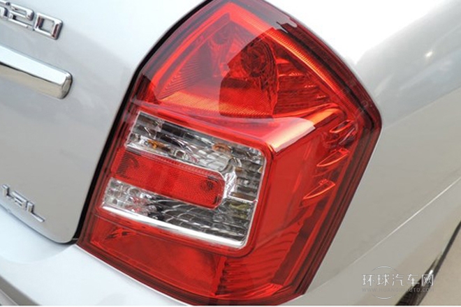 2011款 520領航版 1.3L 基本型