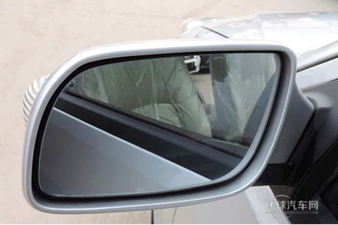 2011款 520領航版 1.3L 基本型