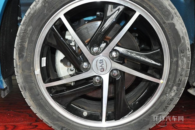 2014款 1.5T 尊貴型