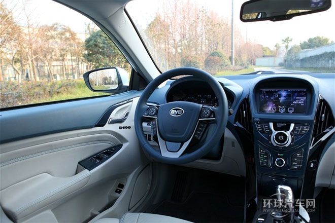 2014款 1.5T 旗艦型