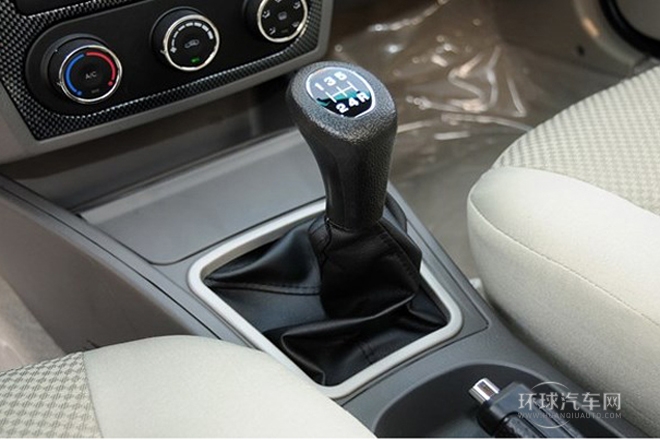 2011款 520領(lǐng)航版 1.5L 豪華型