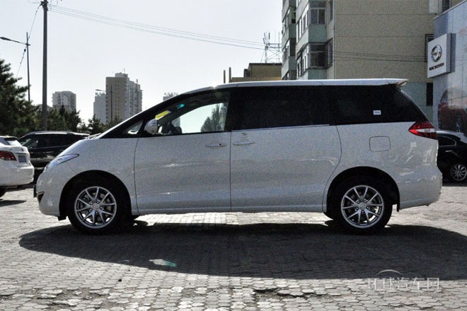 2013款 2.4L 自動豪華型