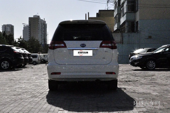 2013款 2.4L 自動豪華型