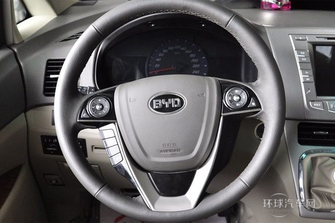 2013款 2.4L 自動豪華型