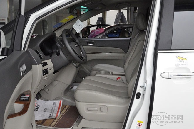 2013款 2.4L 自動豪華型