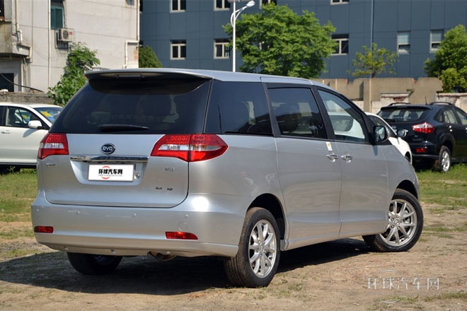 2013款 2.4L 手動尊貴型