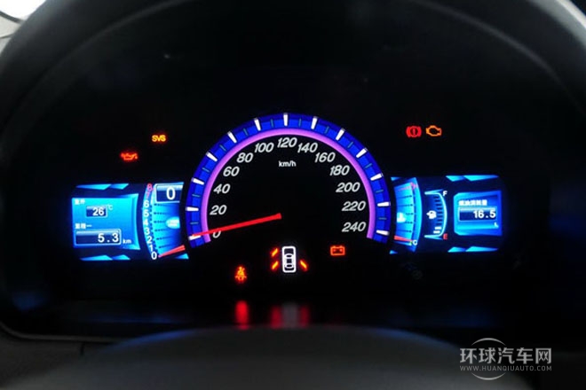 2013款 2.4L 手動(dòng)尊貴型