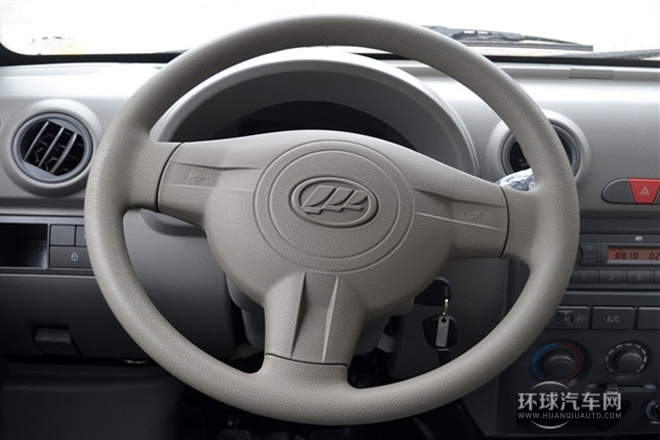 2011款 1.0L豪華型LF466Q