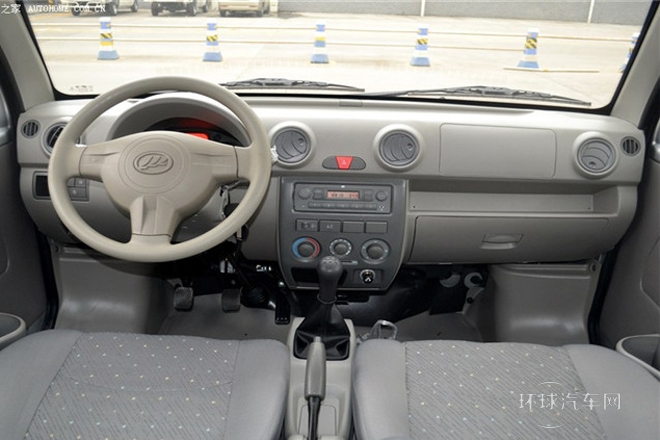 2011款 1.0L豪華型LF466Q