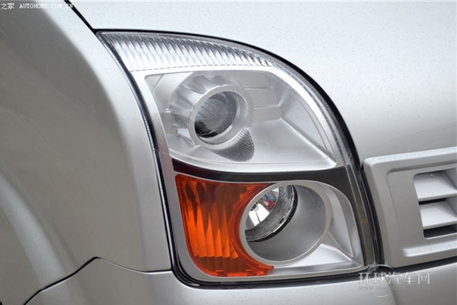 2011款 1.0L豪華型LF466Q