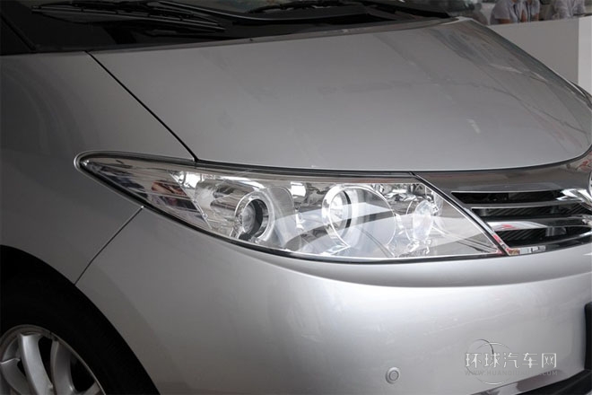 2013款 2.4L 自動尊貴型