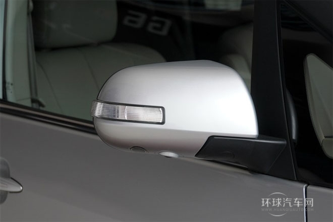 2013款 2.4L 自動(dòng)尊貴型