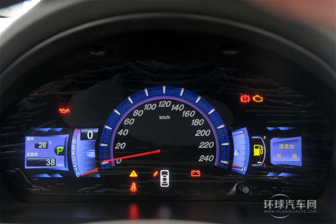 2013款 2.4L 自動尊貴型