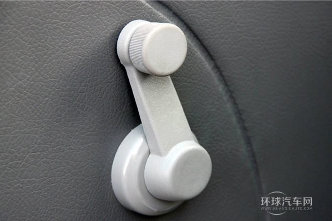 2011款 1.3L標(biāo)準(zhǔn)型LF479Q6