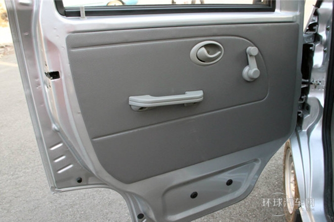 2011款 1.3L標(biāo)準(zhǔn)型LF479Q6