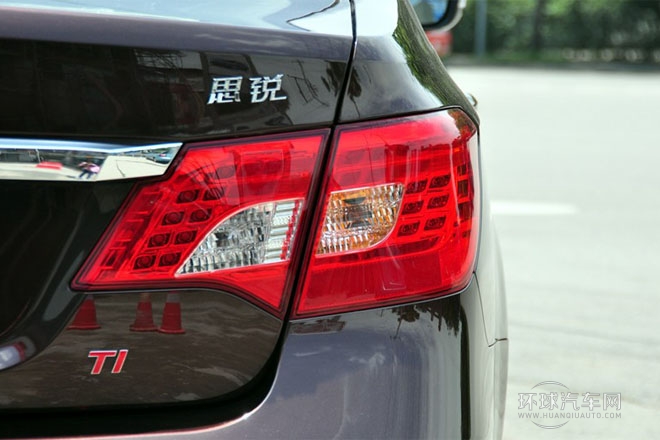 2013款 1.5TI 手動豪華型